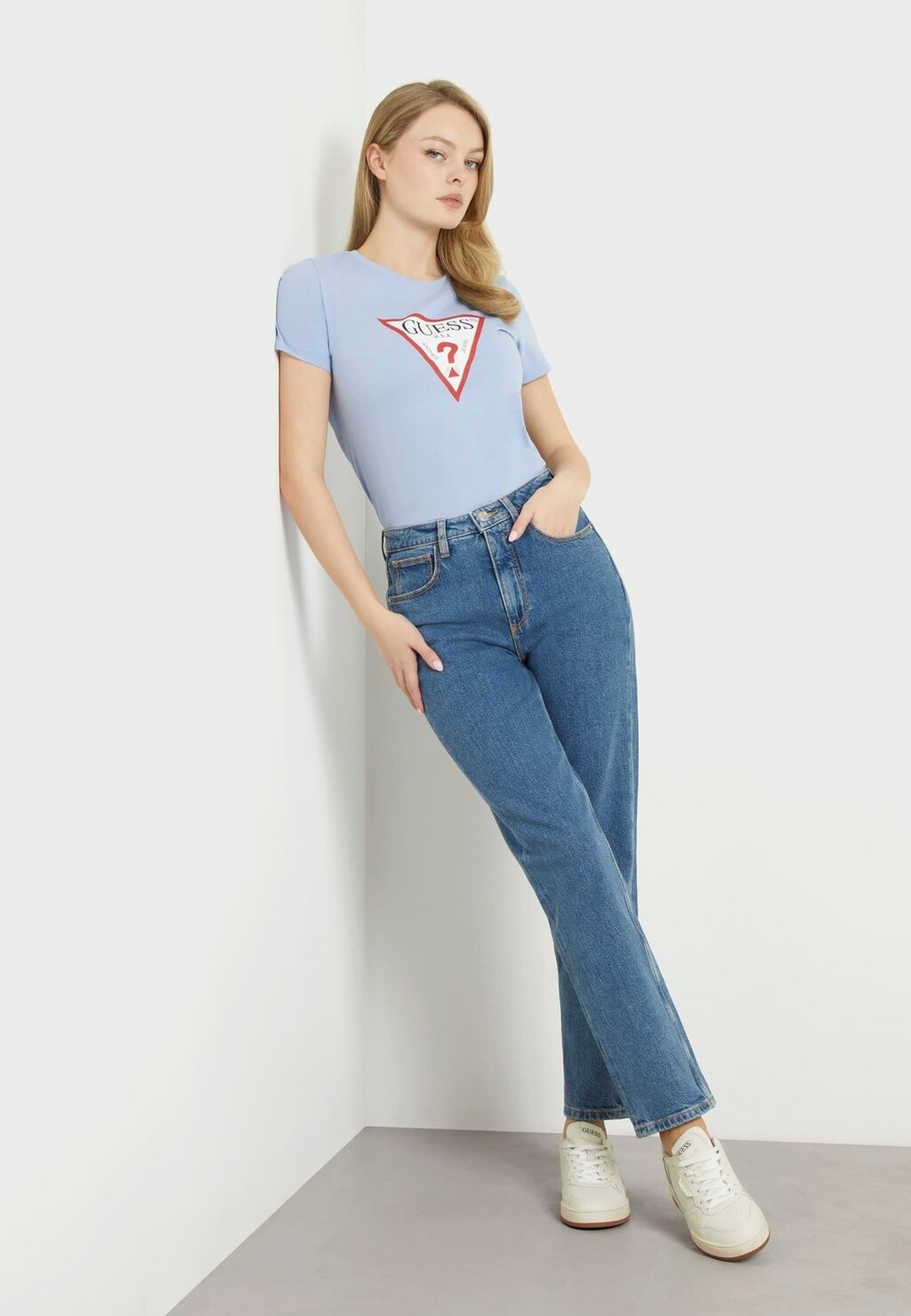 

Принт на футболке ORIGINAL TEE Guess, светло-голубой