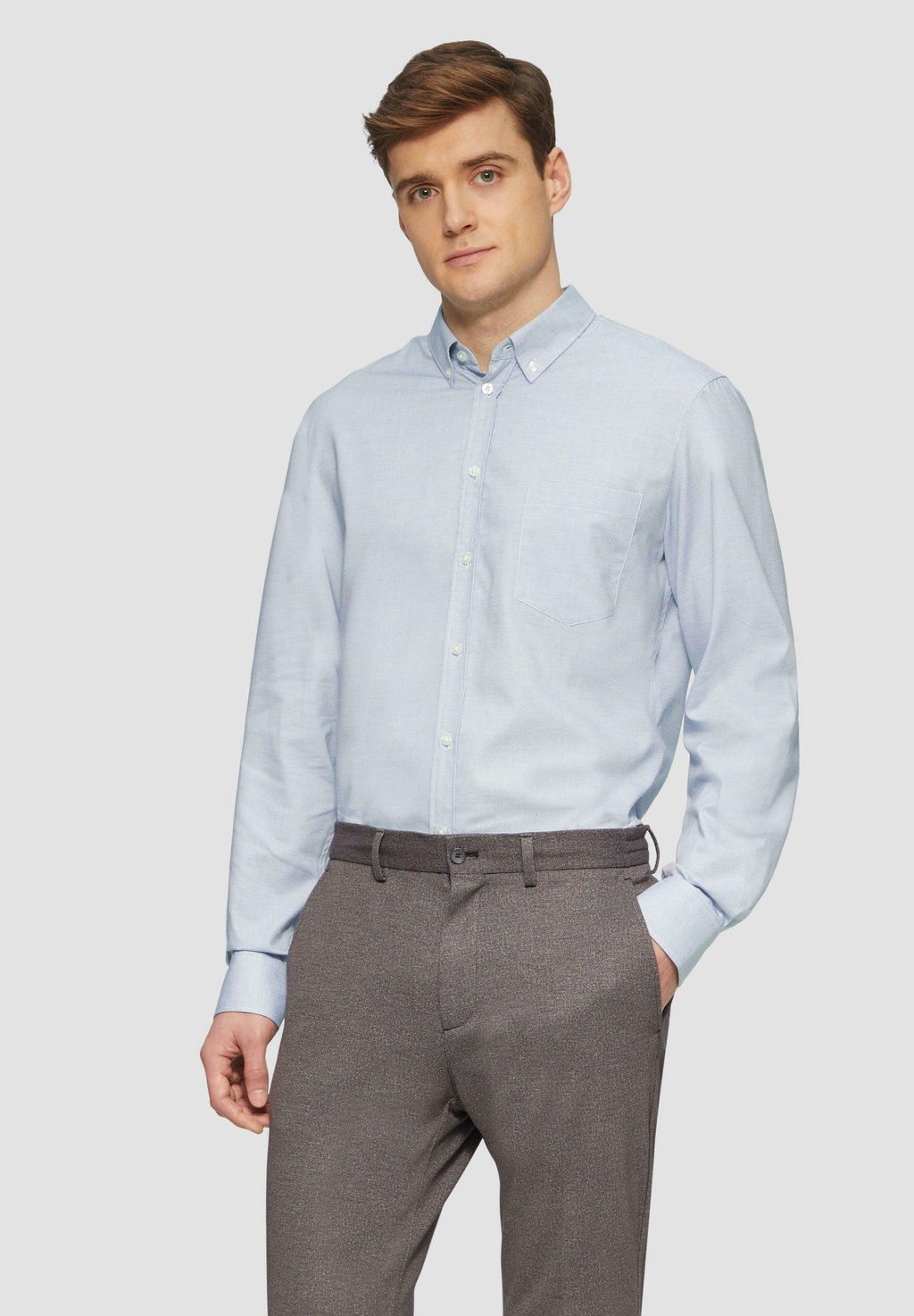 

Рубашка TAILORED FIT MIT STRUKTURMUSTER s.Oliver BLACK LABEL, темно-синий