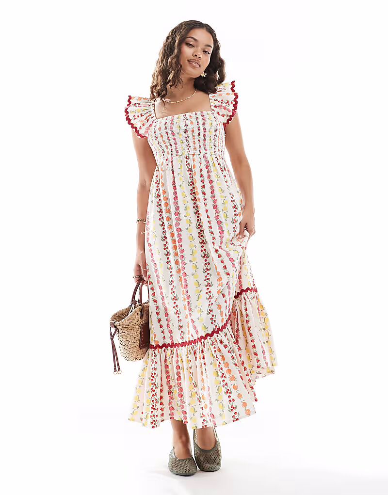 

Платье макси Miss Selfridge Petite из поплина с фруктовым принтом
