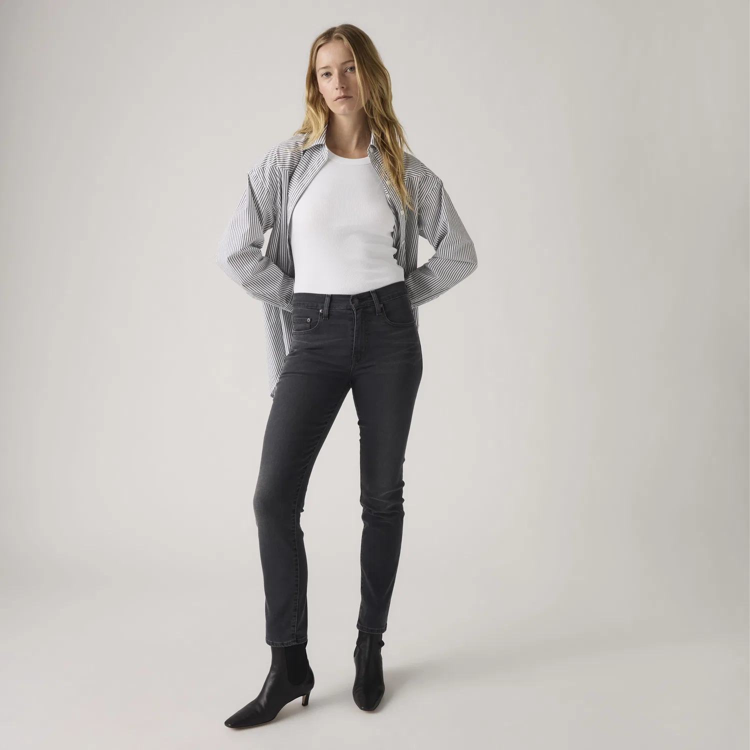 Женские джинсы прямого кроя с высокой посадкой 724 Levi's, Black
