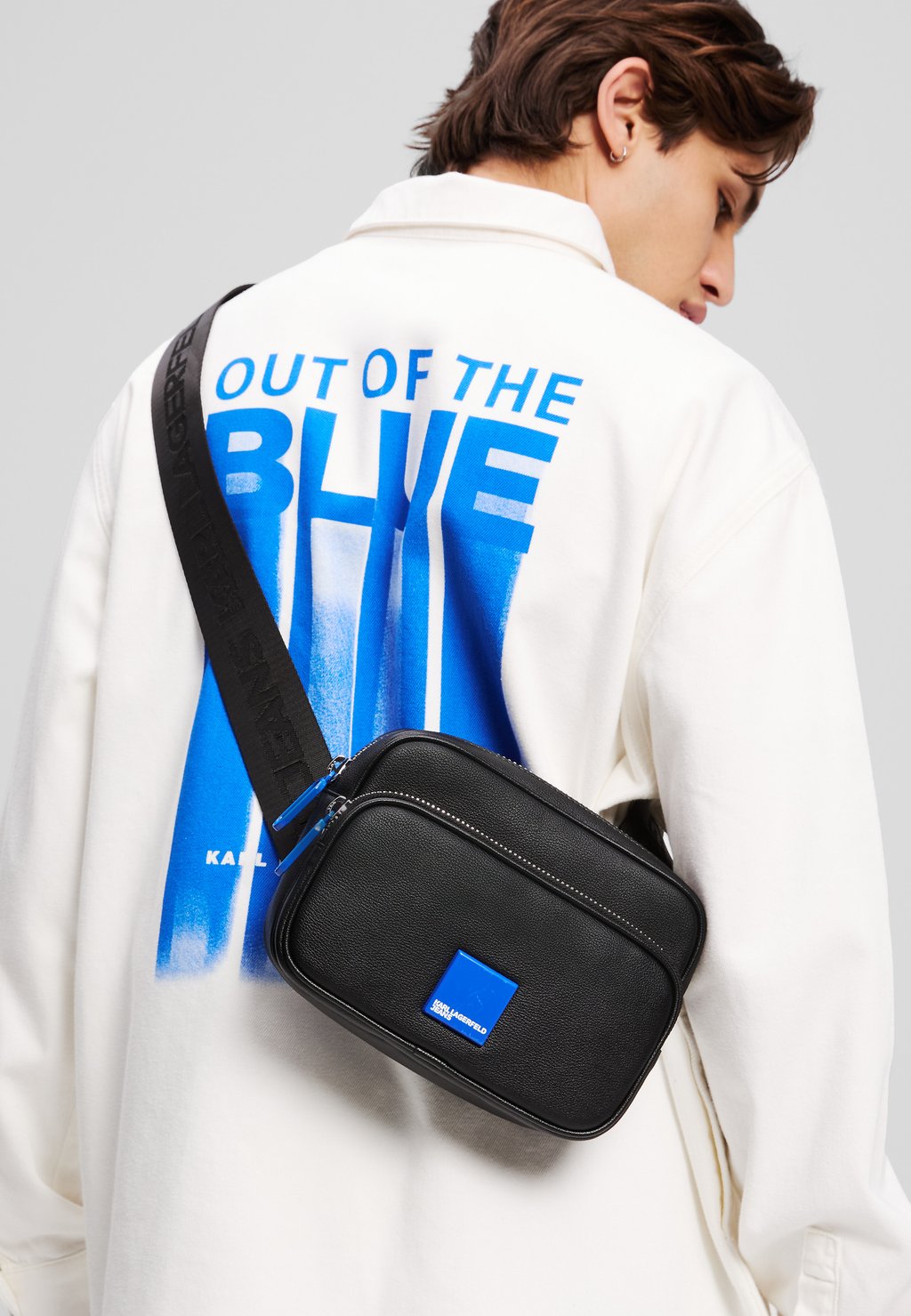 

Сумка через плечо BOX LOGO CAMERA BAG UNISEX - Across body bag Karl Lagerfeld Jeans, черный