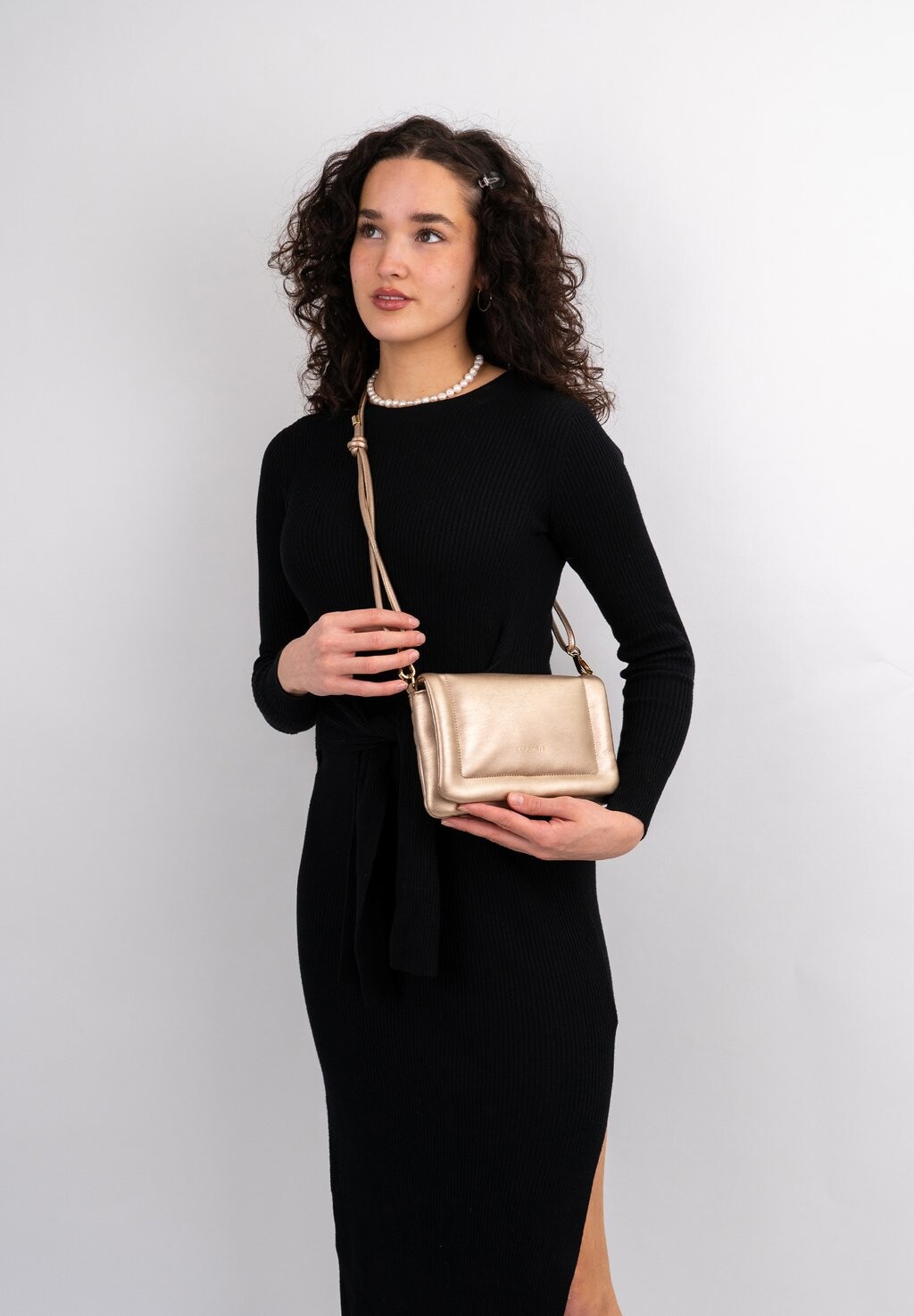 

Сумка через плечо ZOE SMALL Expatrié, цвет gold