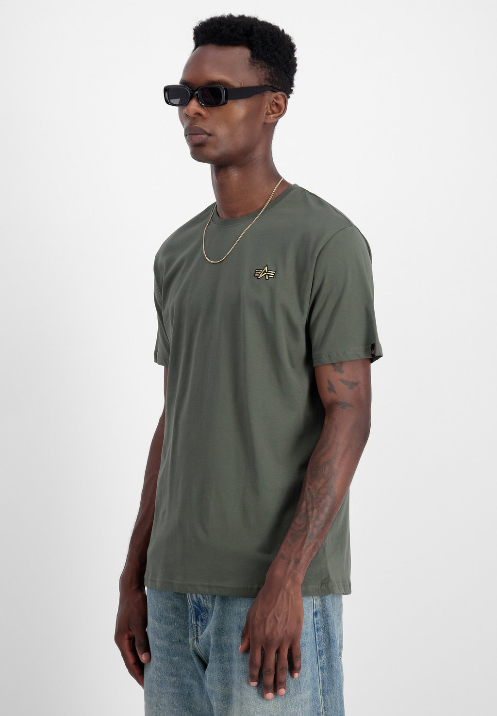 

Базовая футболка SMALL LOGO Alpha Industries, оливковый