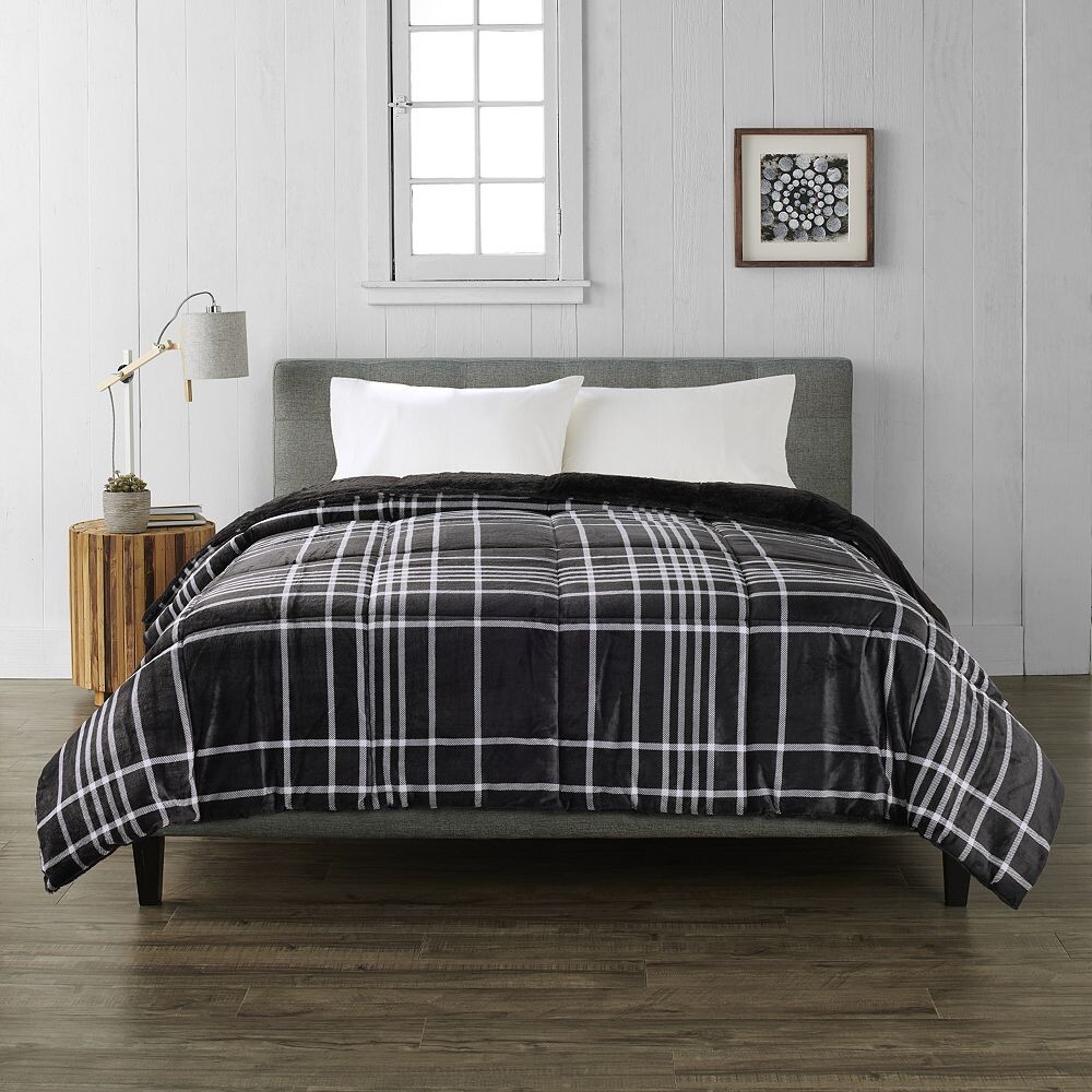 

Уютное мягкое двустороннее одеяло Cuddl Duds, цвет Soft Black Plaid
