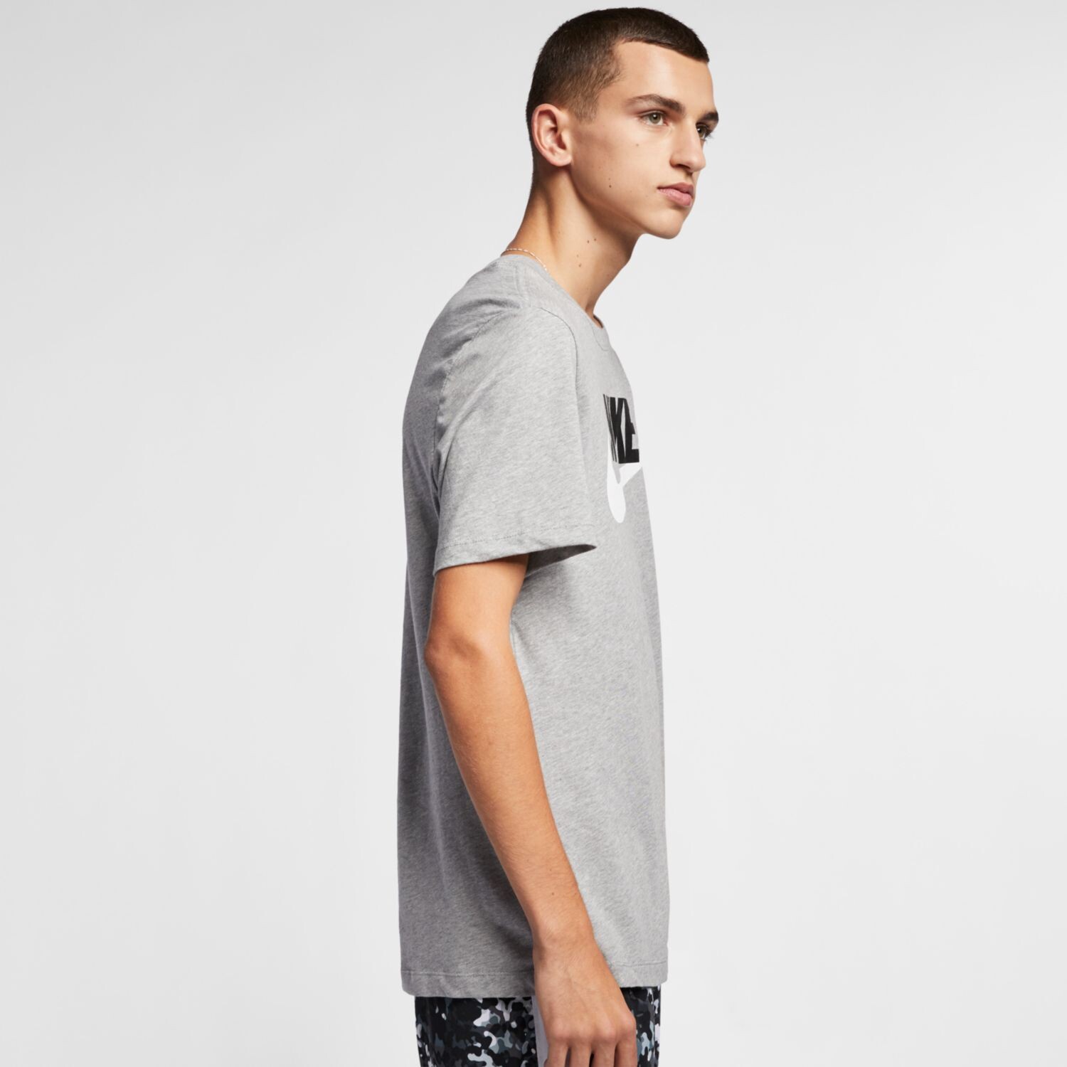 Мужская футболка Nike Icon Futura — фото 2