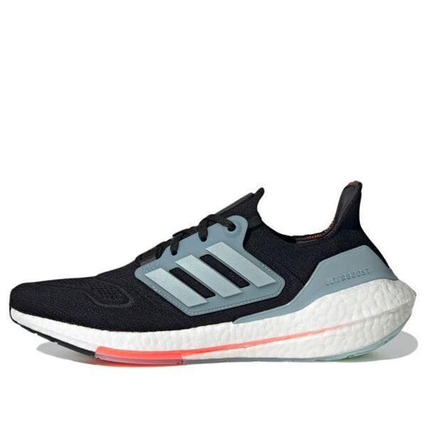 

Кроссовки ультрабуст 22 Adidas, черный