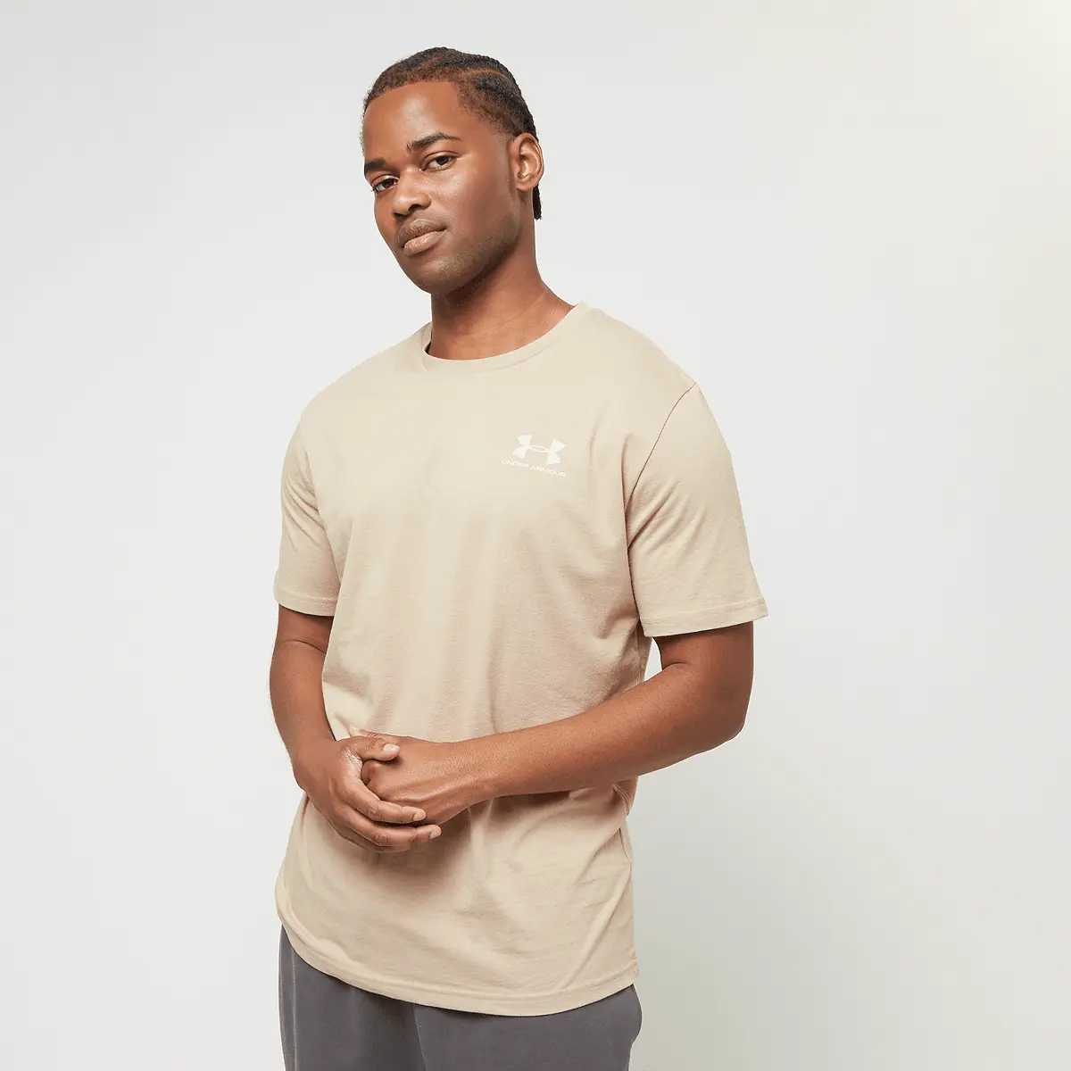 

Футболка Under Armour Sportstyle LC Shortsleeve City, бежевый
