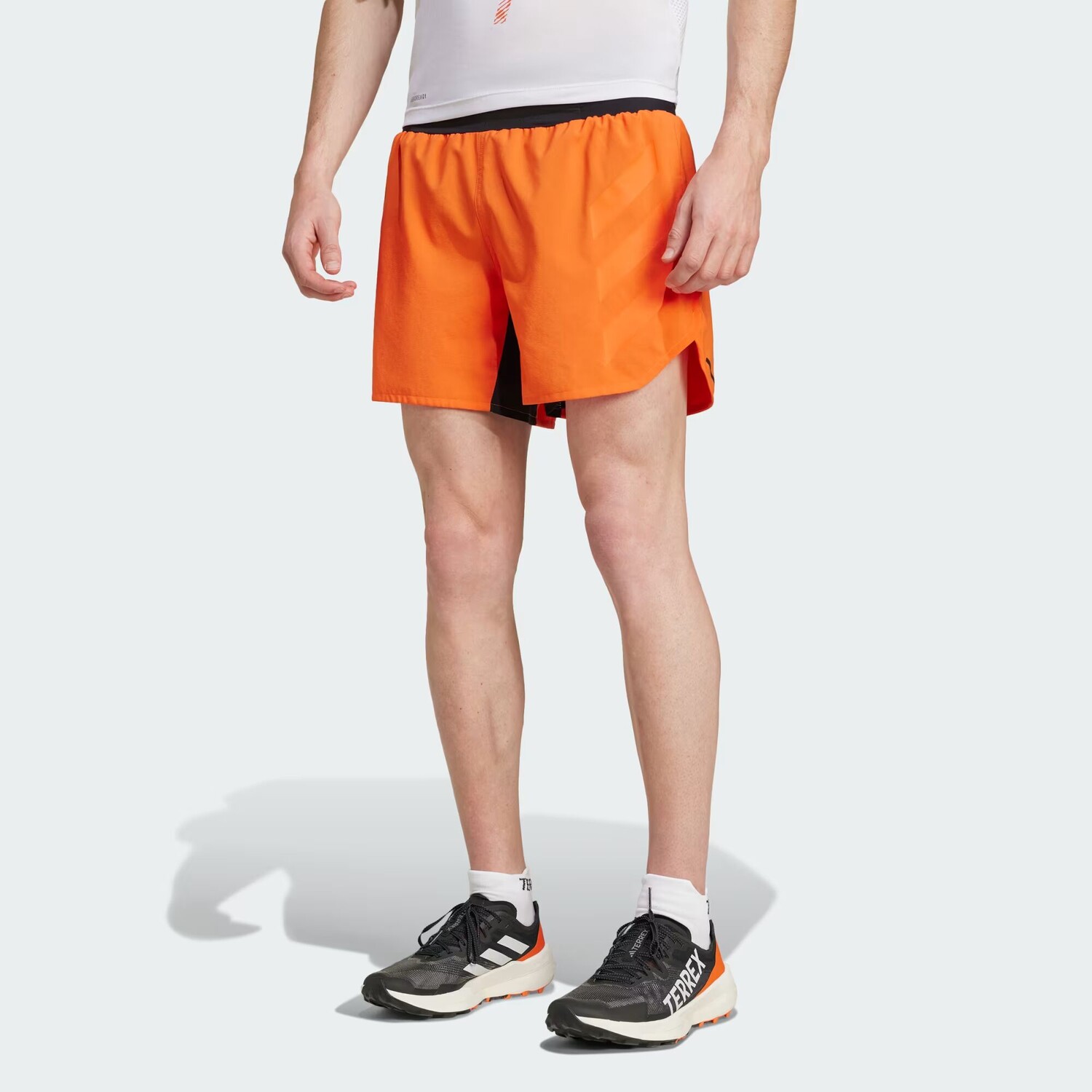 

Шорты для бега по пересеченной местности Terrex Agravic Adidas, цвет Semi Impact Orange/Black
