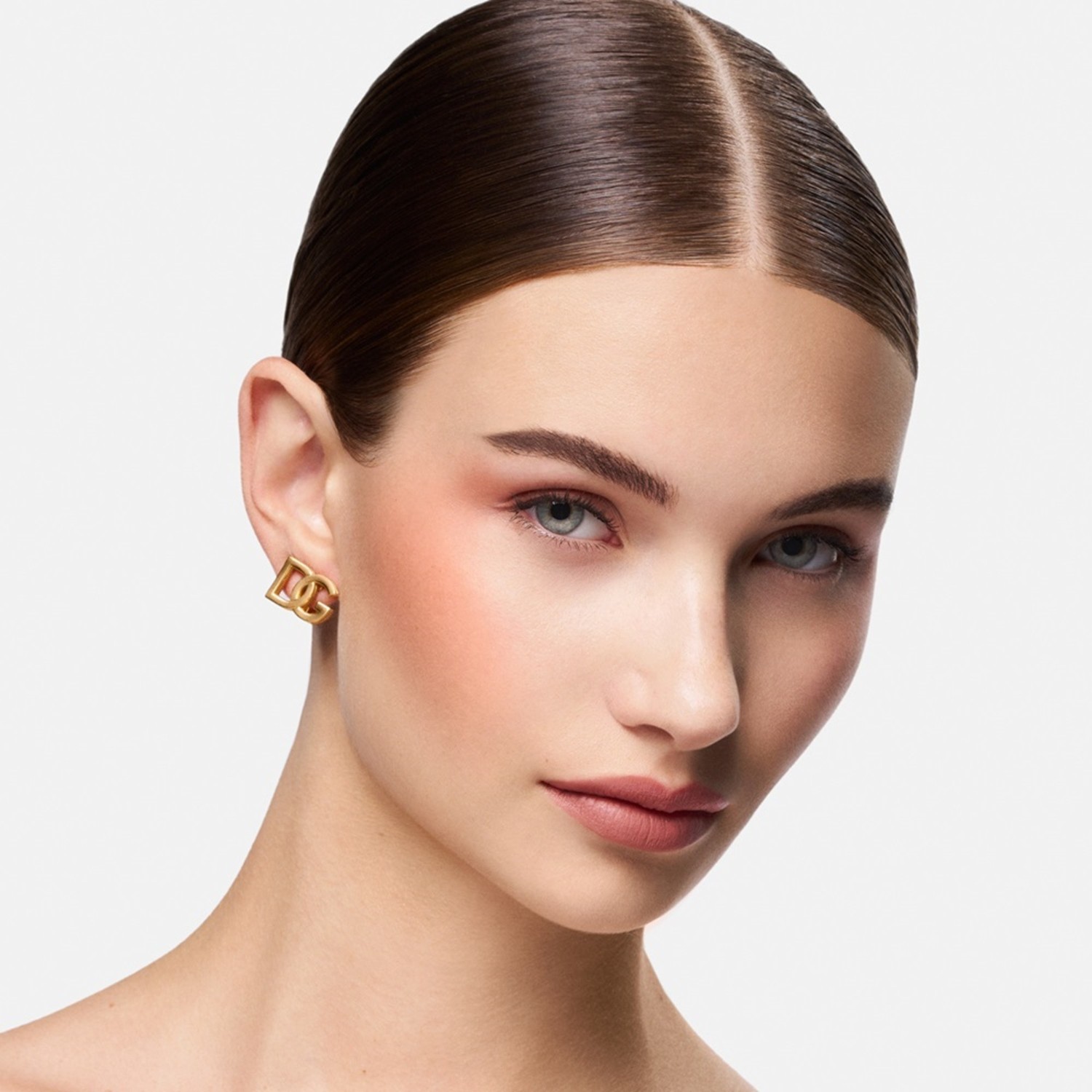 Румяна Devotion cheeks&eyes match lasting blush & eyeshadow powder Dolcegabbana, nr. 06 playful rosewood, 8 гр — фото 3