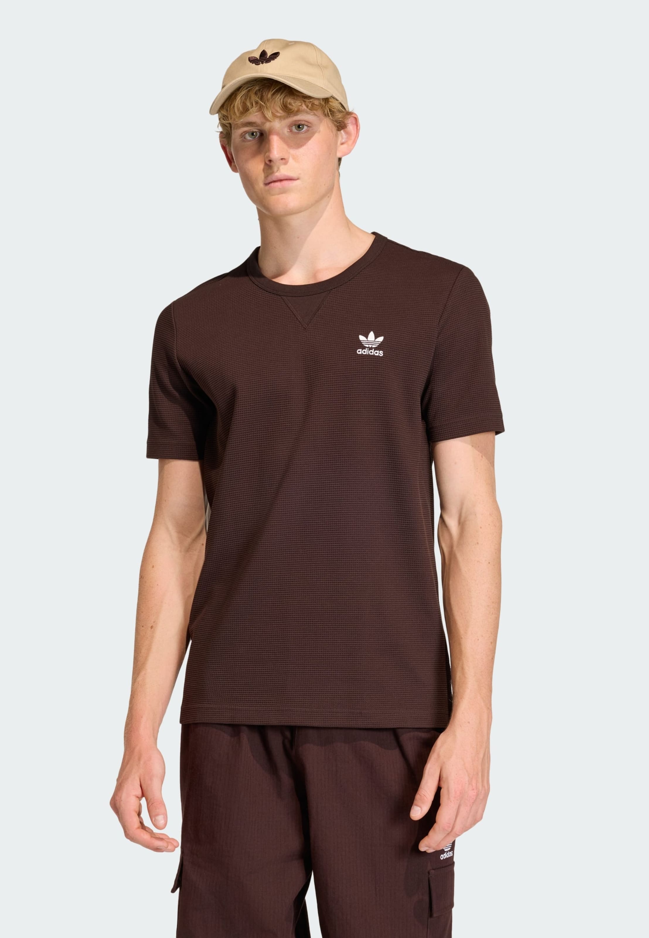 Adidas Originals Футболка 'Trefoil Essentials' в темно-коричневом цвете — фото 2