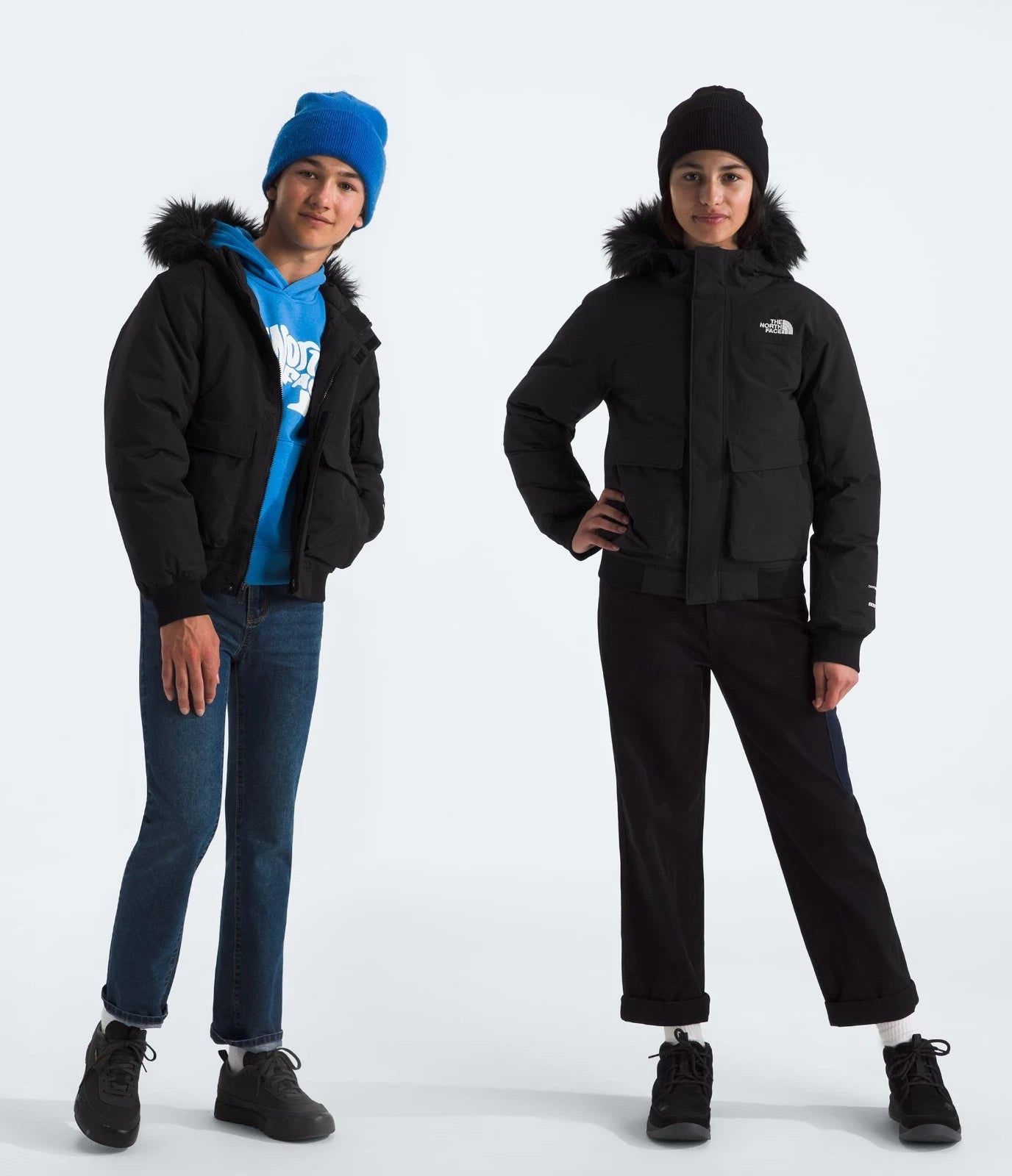 

Детская куртка The North Face McMurdo, черная, с капюшоном, утеплитель 600-Down, модель KFC331