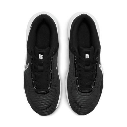 Мужские кроссовки Nike Legend Essential 3 — фото 4