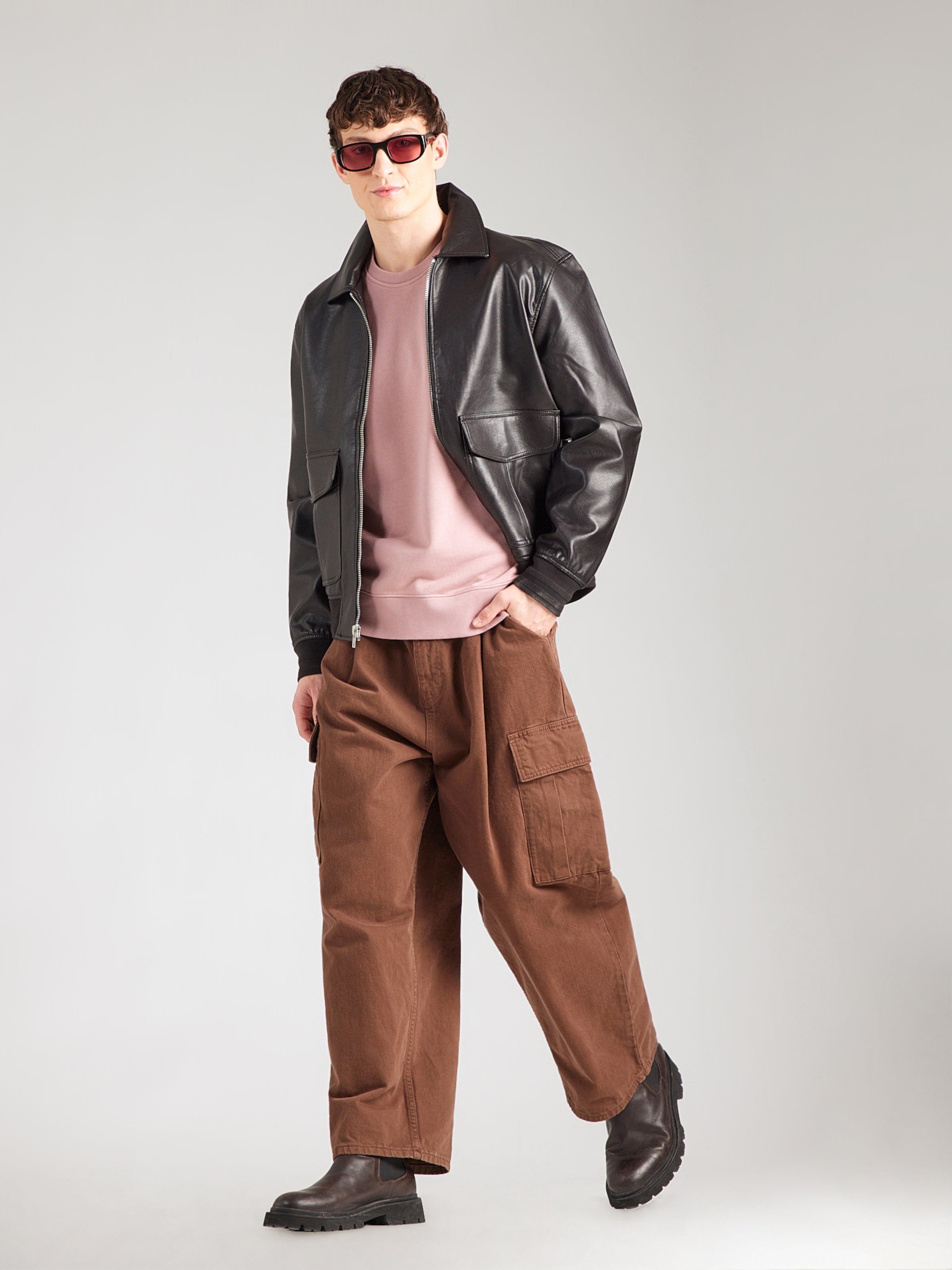 LEVI'S  Свитшот Regular fit в цвете Rose — фото 4