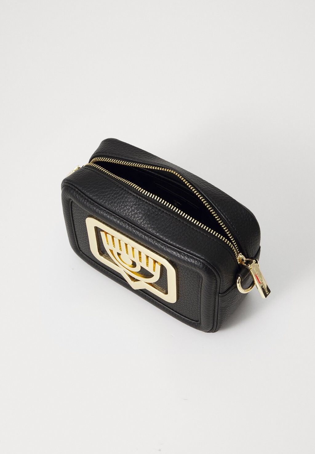 

Сумка через плечо EYELIKE BUCKLE CHIARA FERRAGNI, черный