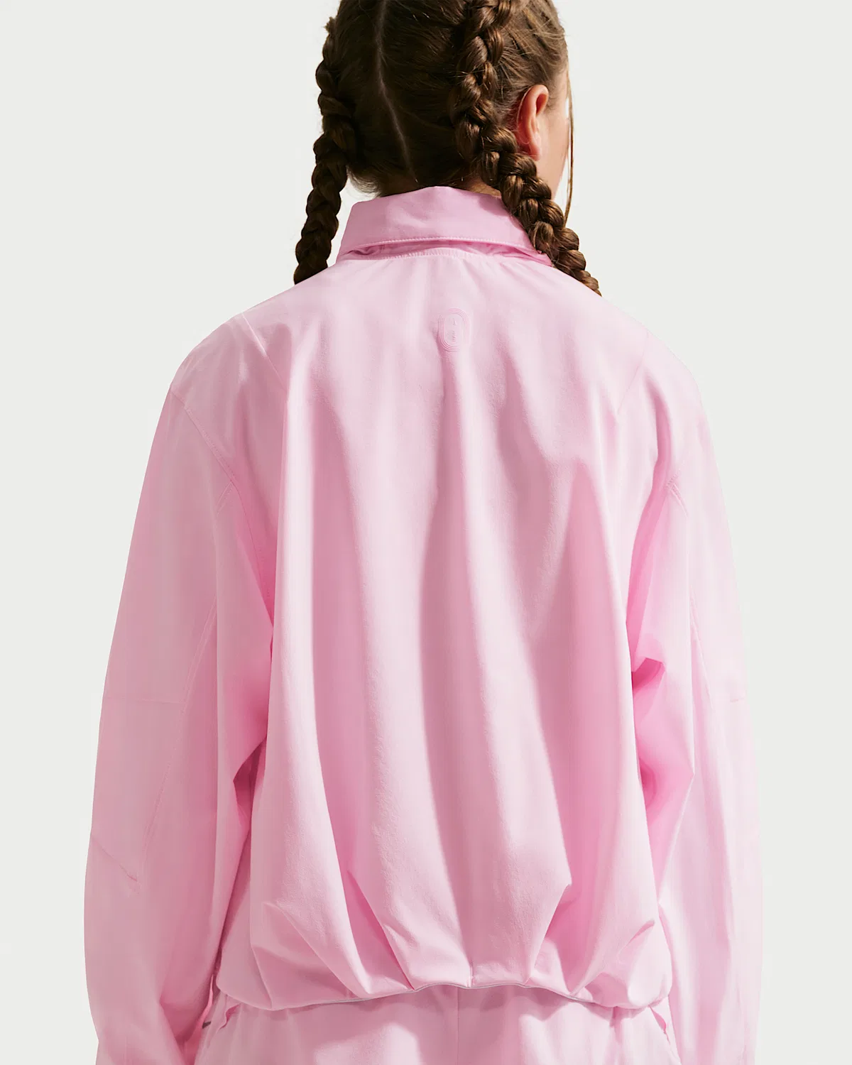 Детская ветровка Nike MAVN с водоотталкивающей пропиткой и защитой от УФ, Pink Foam/Black/Pink Foam — фото 2