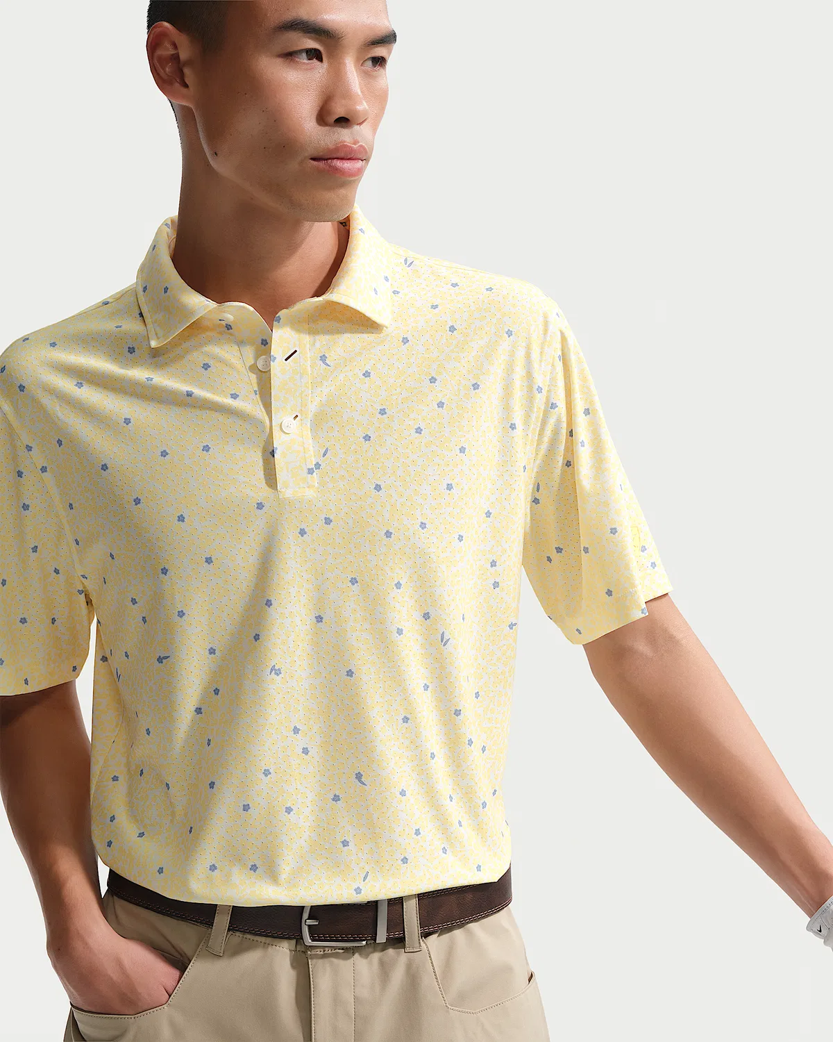 Мужское поло Nike Tailored Performance Dri-FIT Golf, Soft Yellow/Soft Yellow — фото 3