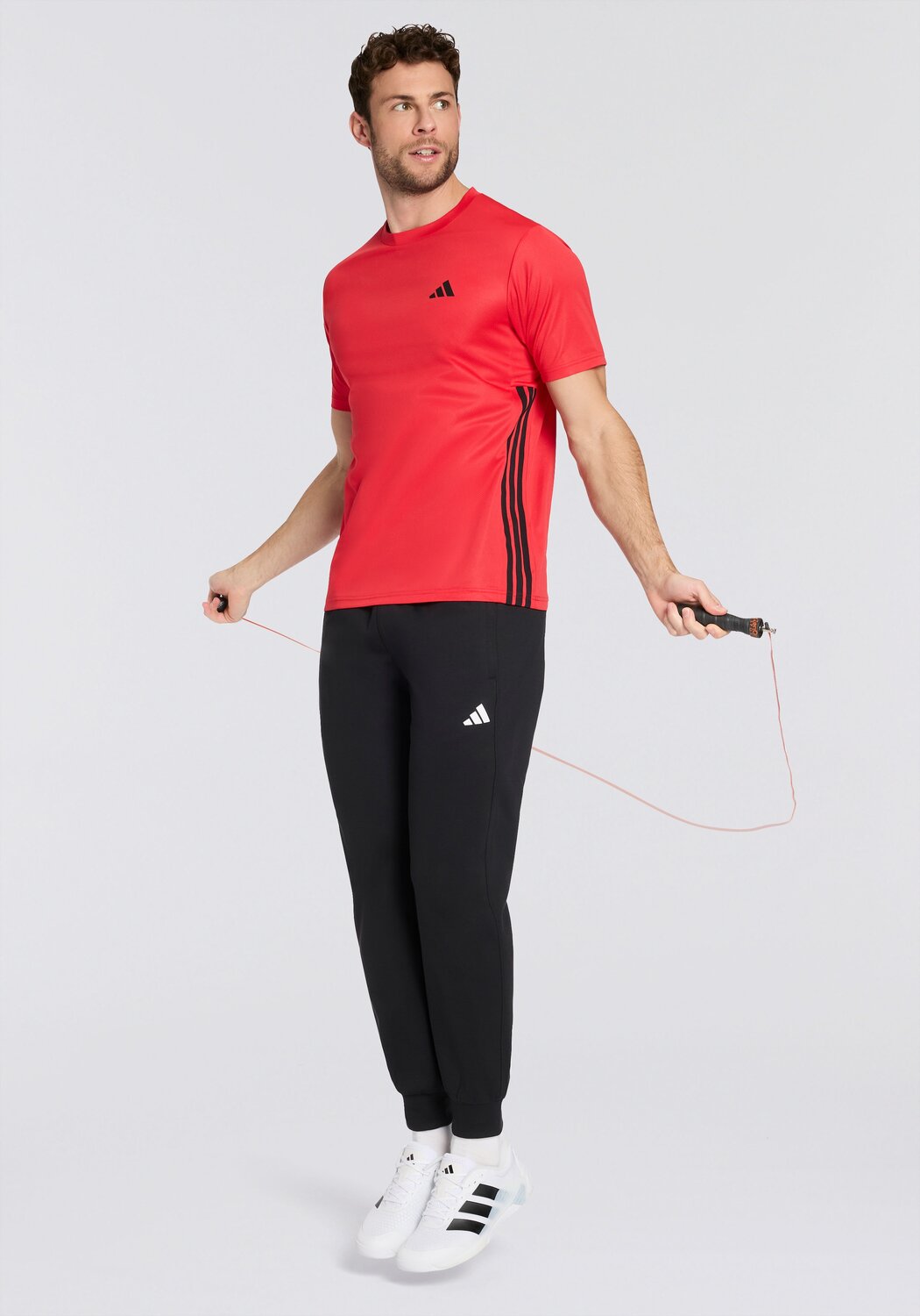 

Adidas Performance Узкие спортивные штаны в черном цвете