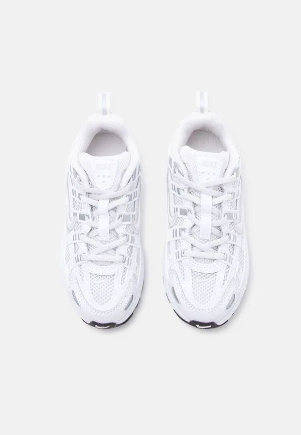 Кроссовки унисекс p 6000 Nike Sportswear, Platinum-Coloured Tint/White/Metallic Silver-Coloured — фото 4