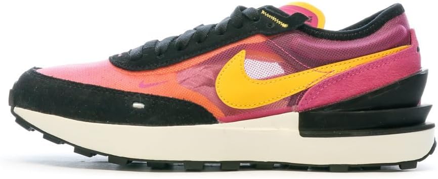 

Кроссовки Nike Waffle One цвета Summit White - белый, черный, оранжевый