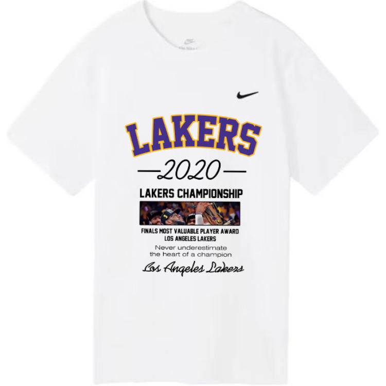 

Nike Футболка унисекс белые