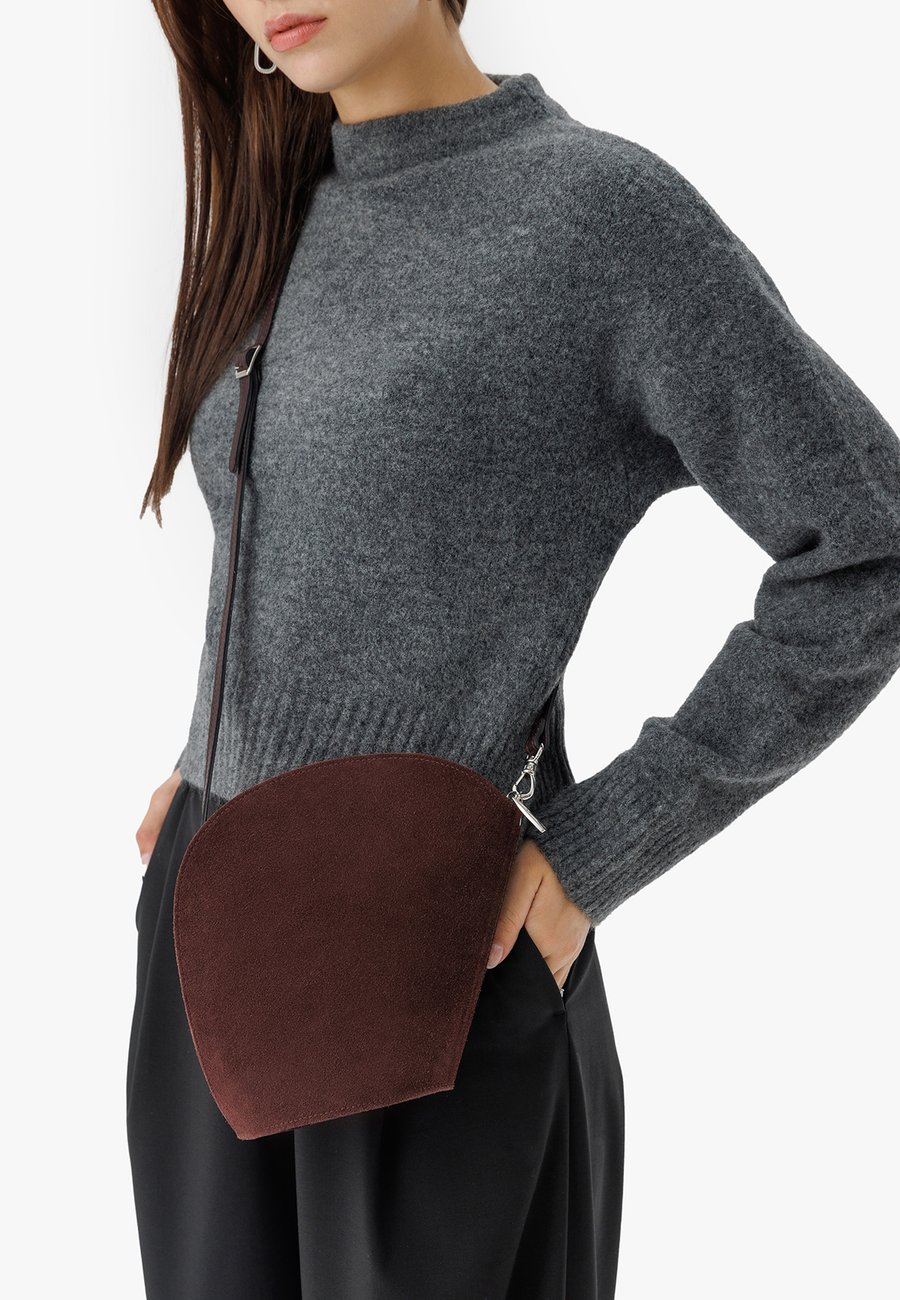 

Сумка кросс-боди RYŁKO Cross body bag, Bordeaux Melange/Mottled Bordeaux