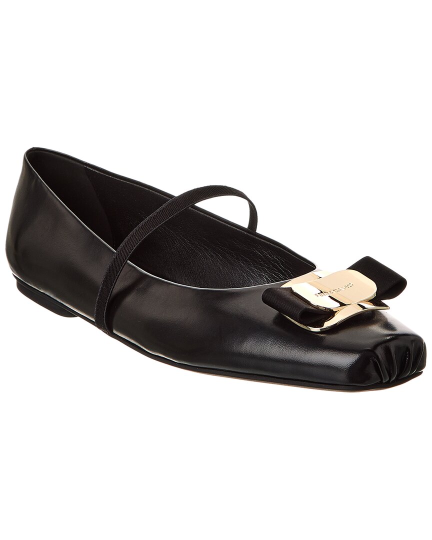 Туфли Ferragamo Zina из кожи на плоской подошве Salvatore Ferragamo, черный
