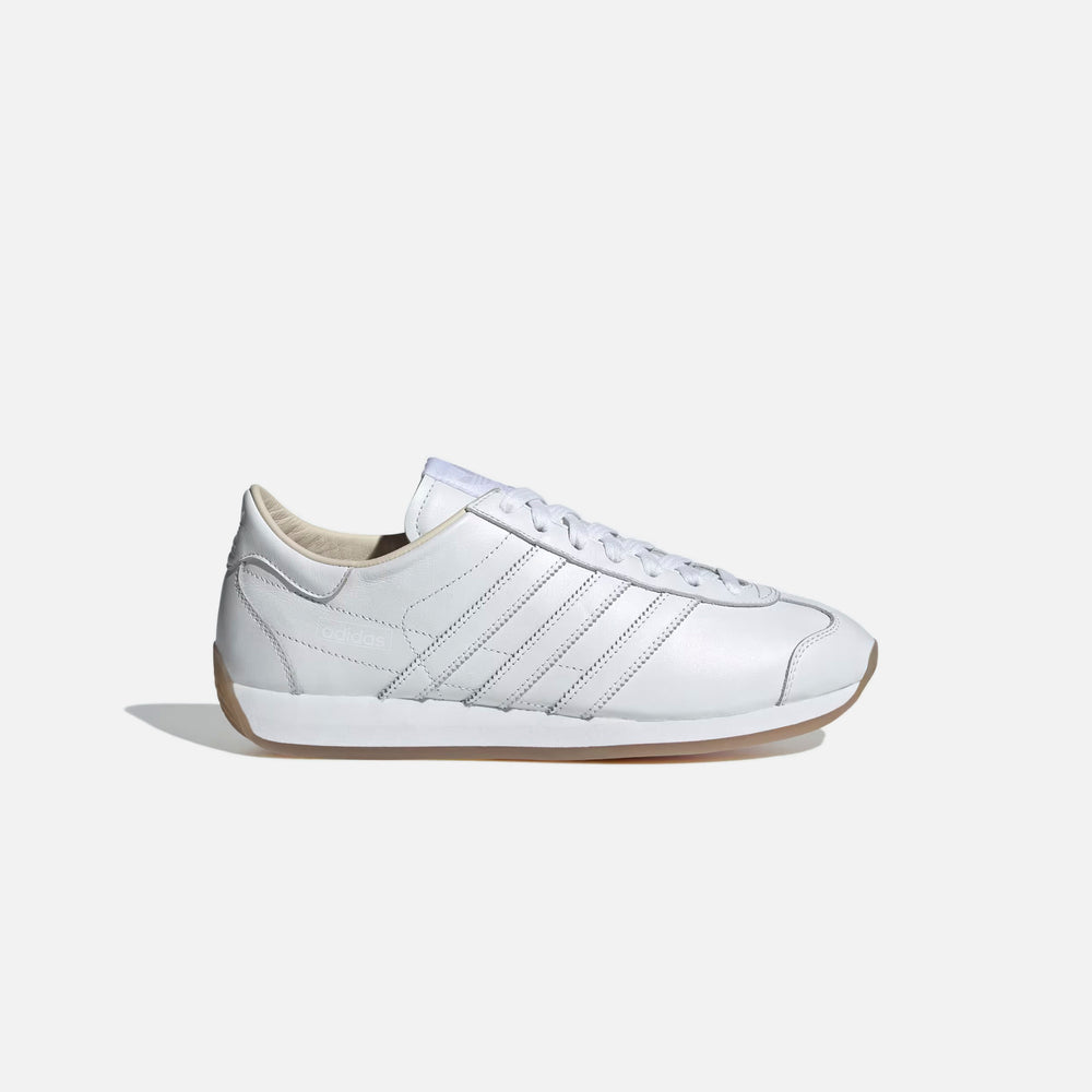 

Кроссовки adidas Country Japan, цвет Cloud White/Gum