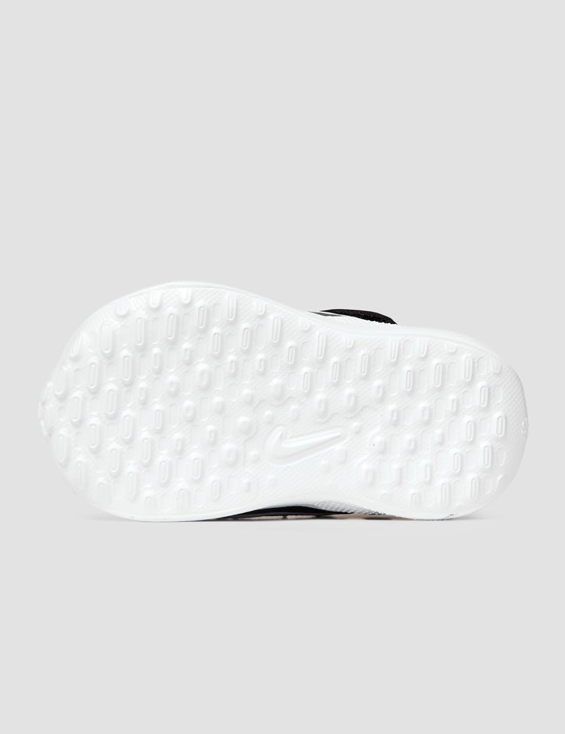 Детские кроссовки Nike Revolution 7 (Gs), белый/черный — фото 2