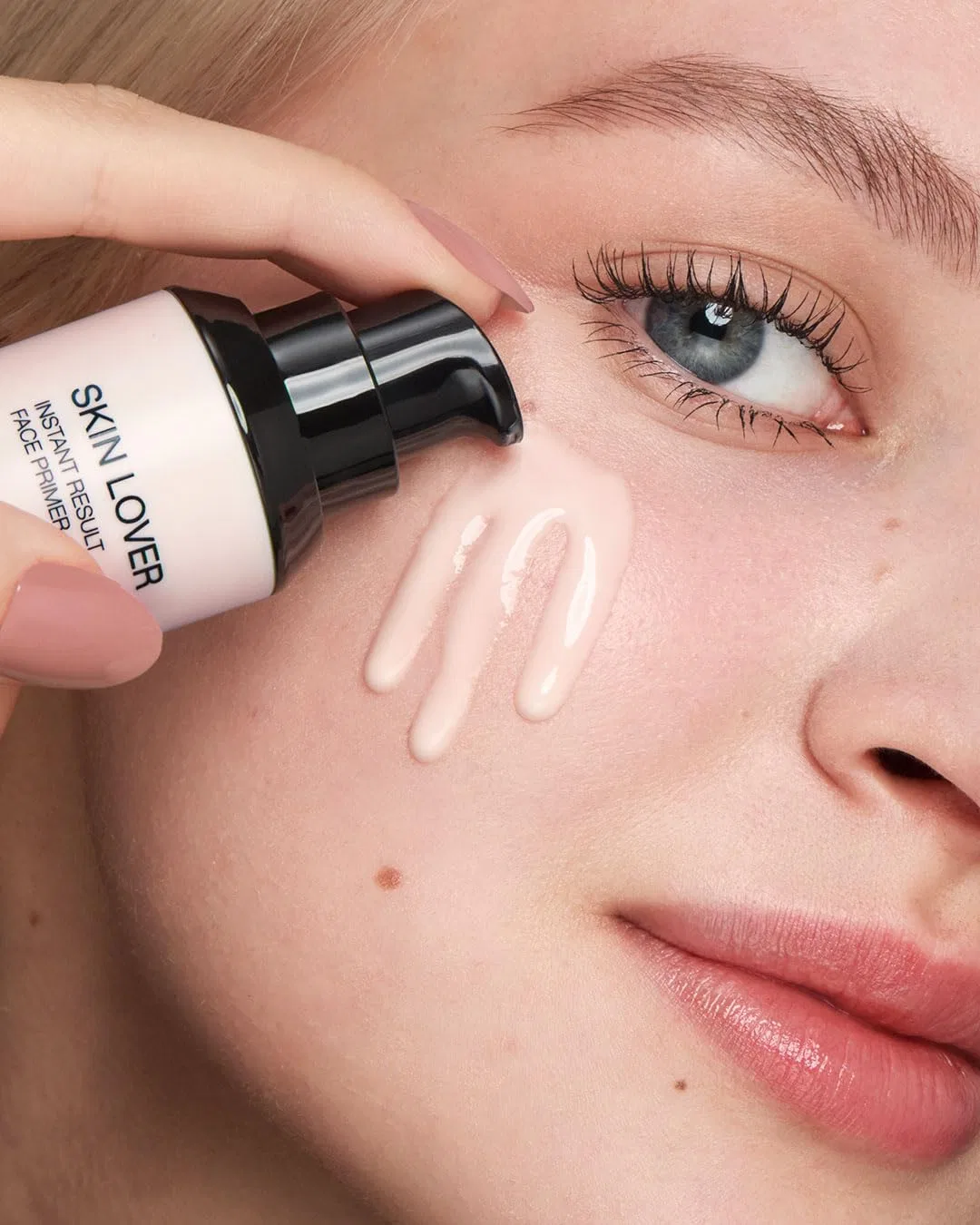 Увлажняющий праймер для лица KIKO Milano Skin Lover Instant Result с гиалуроновой кислотой Kiko Milano — фото 4
