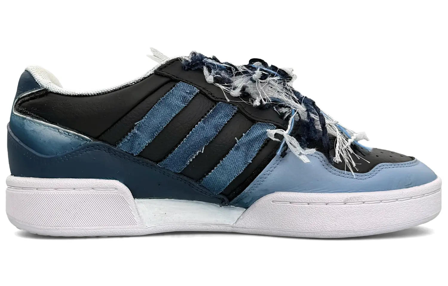 

Кроссовки adidas originals Courtic Skateboarding Shoes Unisex Low-top Black/Blue, темно-синий