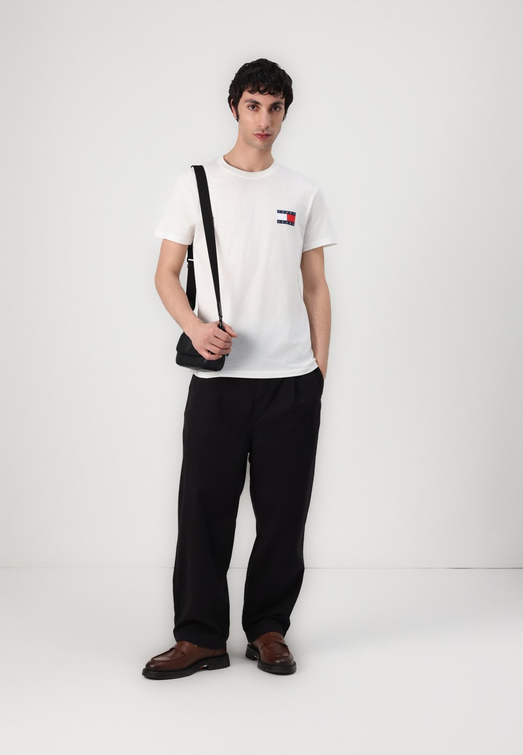

Базовая футболка FLAG TEE 2 PACK Tommy Jeans, черный