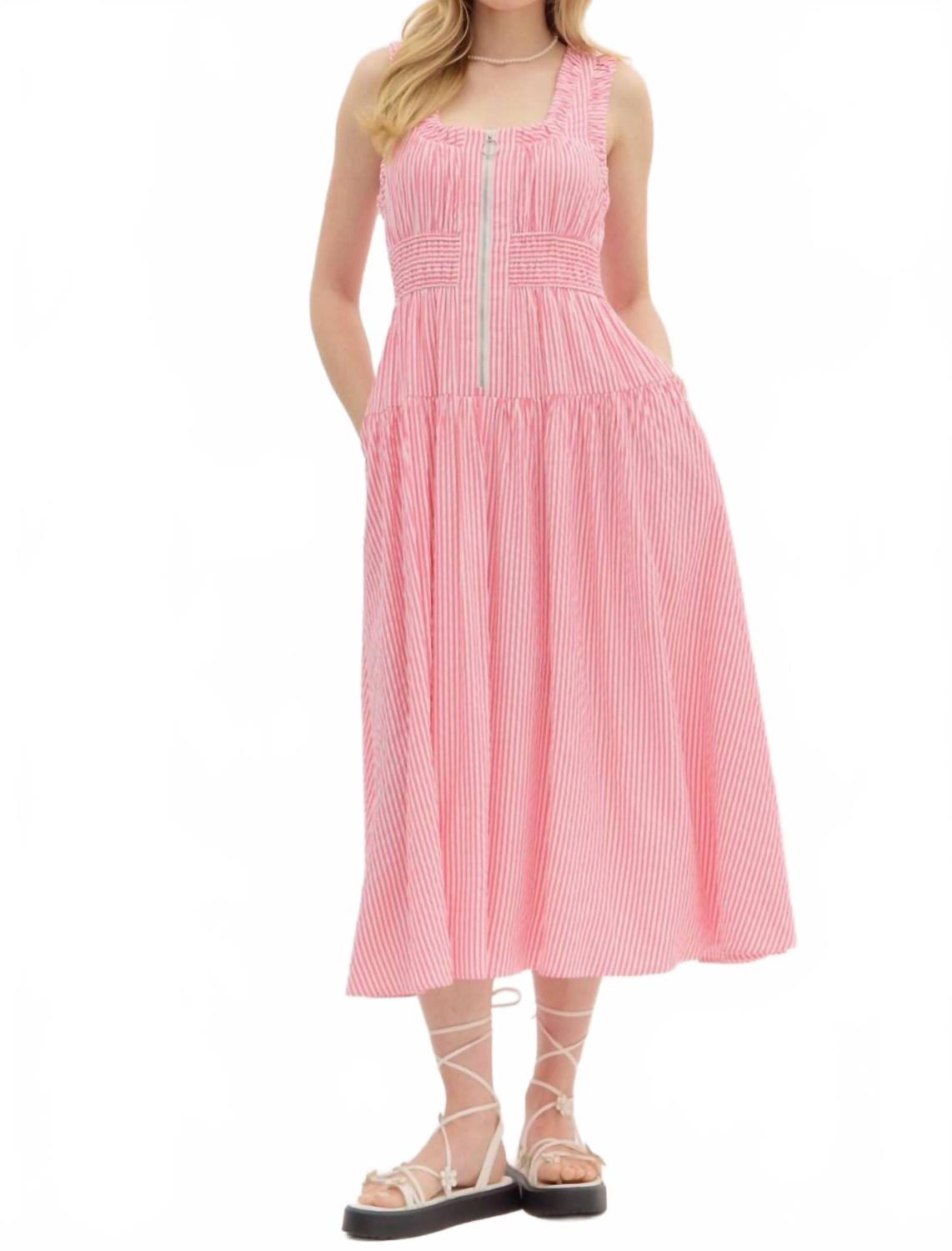 

Фридом Флэр платье в розовом цвете Entro