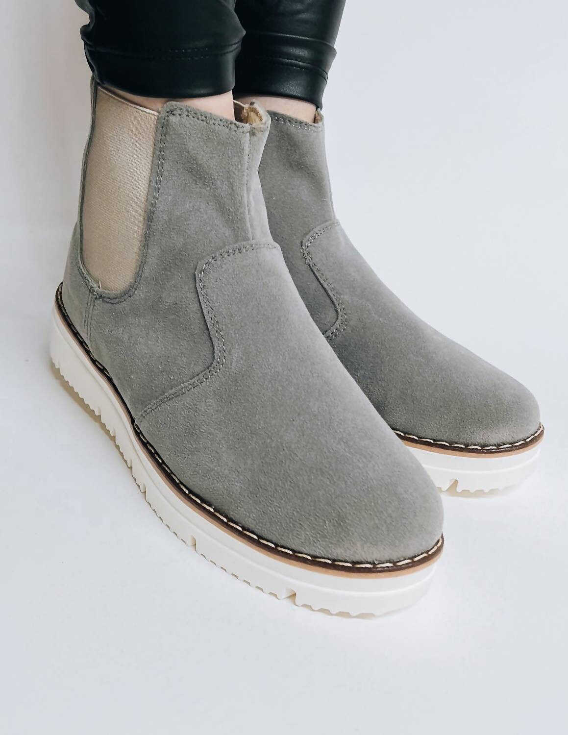 Серые кроссовки Chelsea Miami Shoe, серый