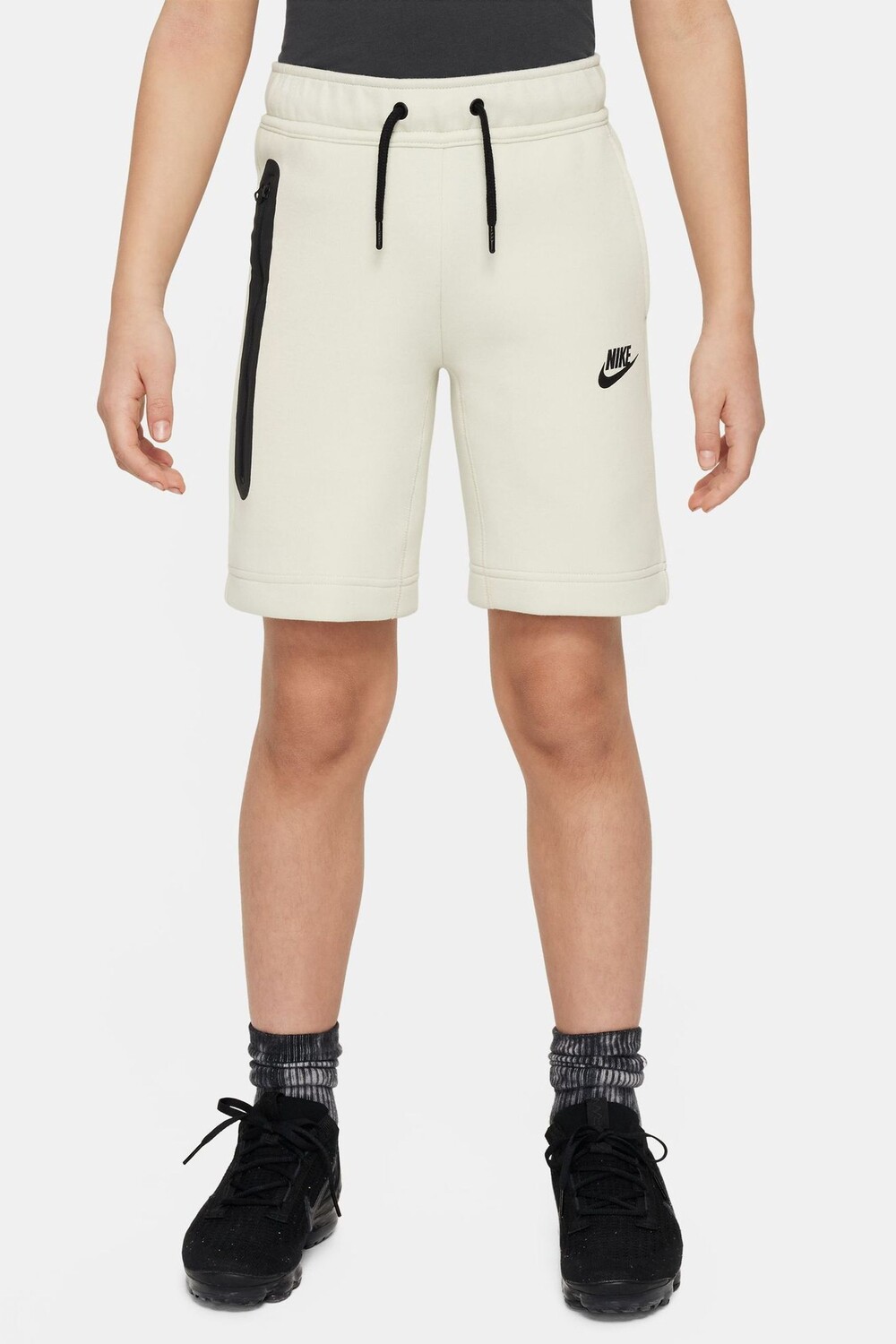 

Шорты из технического флиса Nike, бежевый