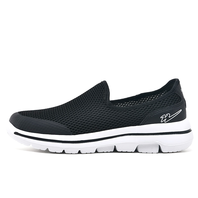 

Кроссовки мужские Lifestyle Shoes Men Low-Top White Binary