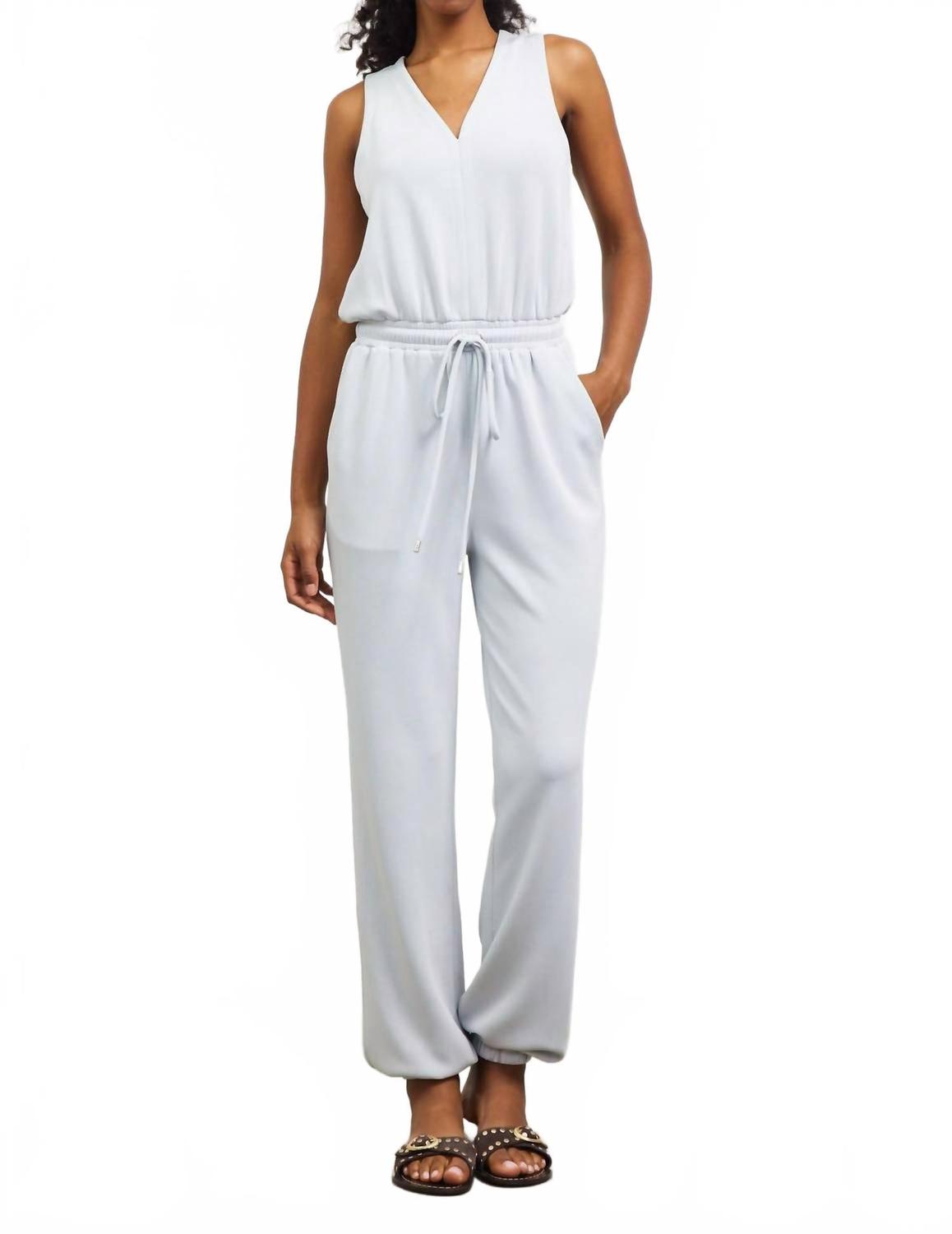 

Синий комбинезон без рукавов SKIES ARE BLUE