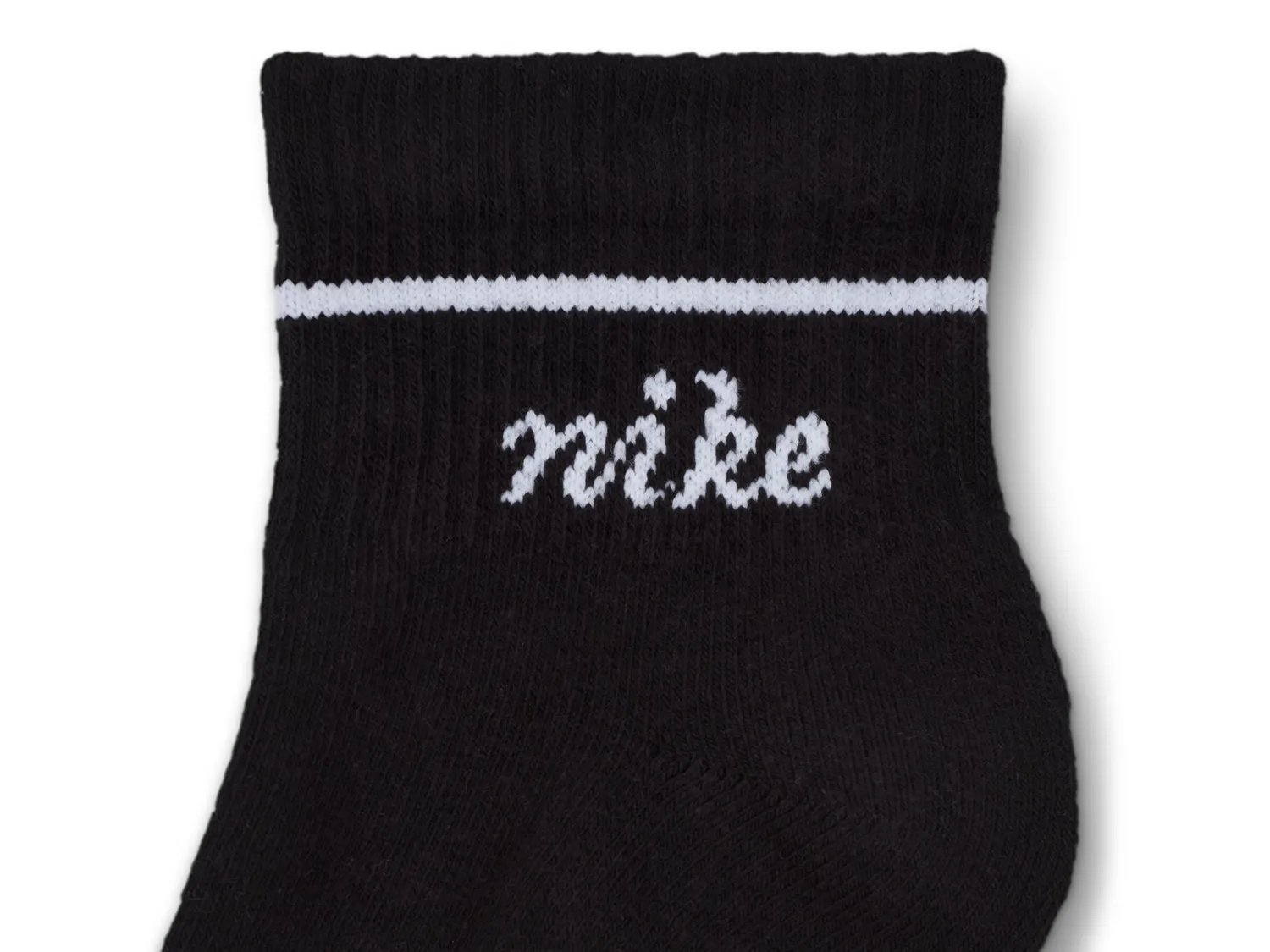 Носки Nike Logo Women's Quarter Ankle Socks - 3 Pack, черный/белый/серо-коричневый — фото 4