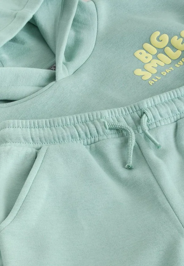 Спортивные штаны стандартного кроя Next, Sage Green Big Smiles — фото 2