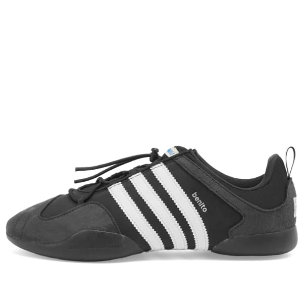 

X плохой кролик балетки кроссовки Adidas, черный