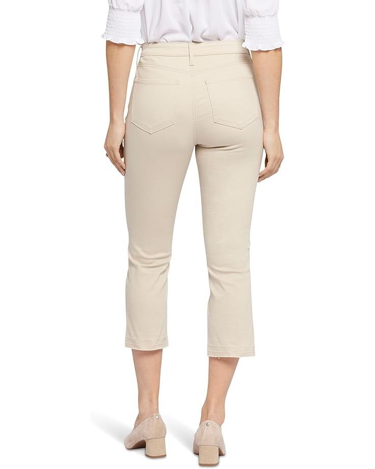 

Джинсы NYDJ Petite Chloe Capris, цвет Feather