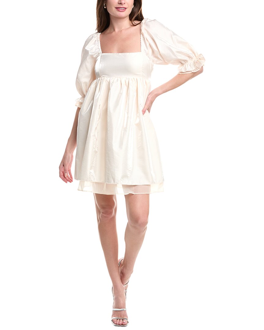 

Блестящее мини-платье с пышными рукавами Endless Rose