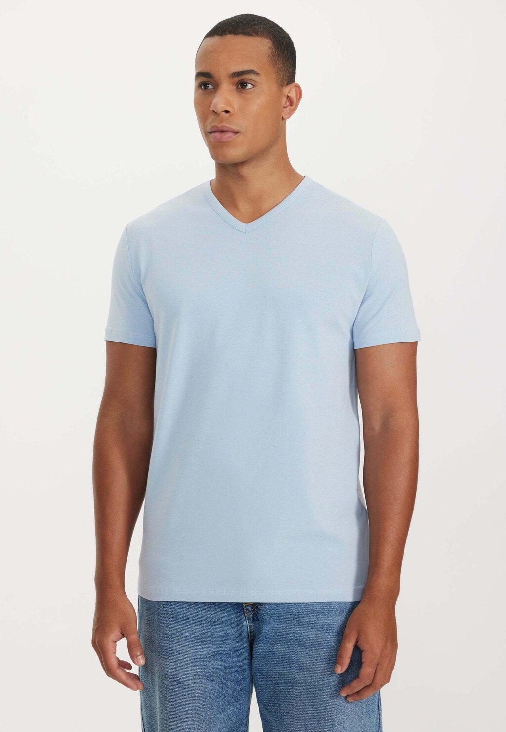 

Футболка базовая WESTMARK LONDON, цвет baby blue
