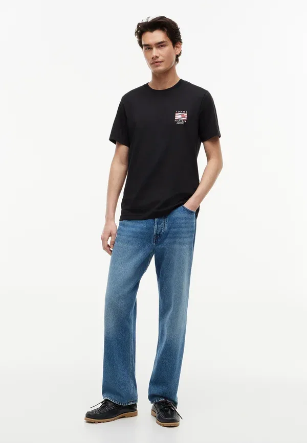 Футболка Tommy Hilfiger Americana graphic logo tee print, черный — фото 2