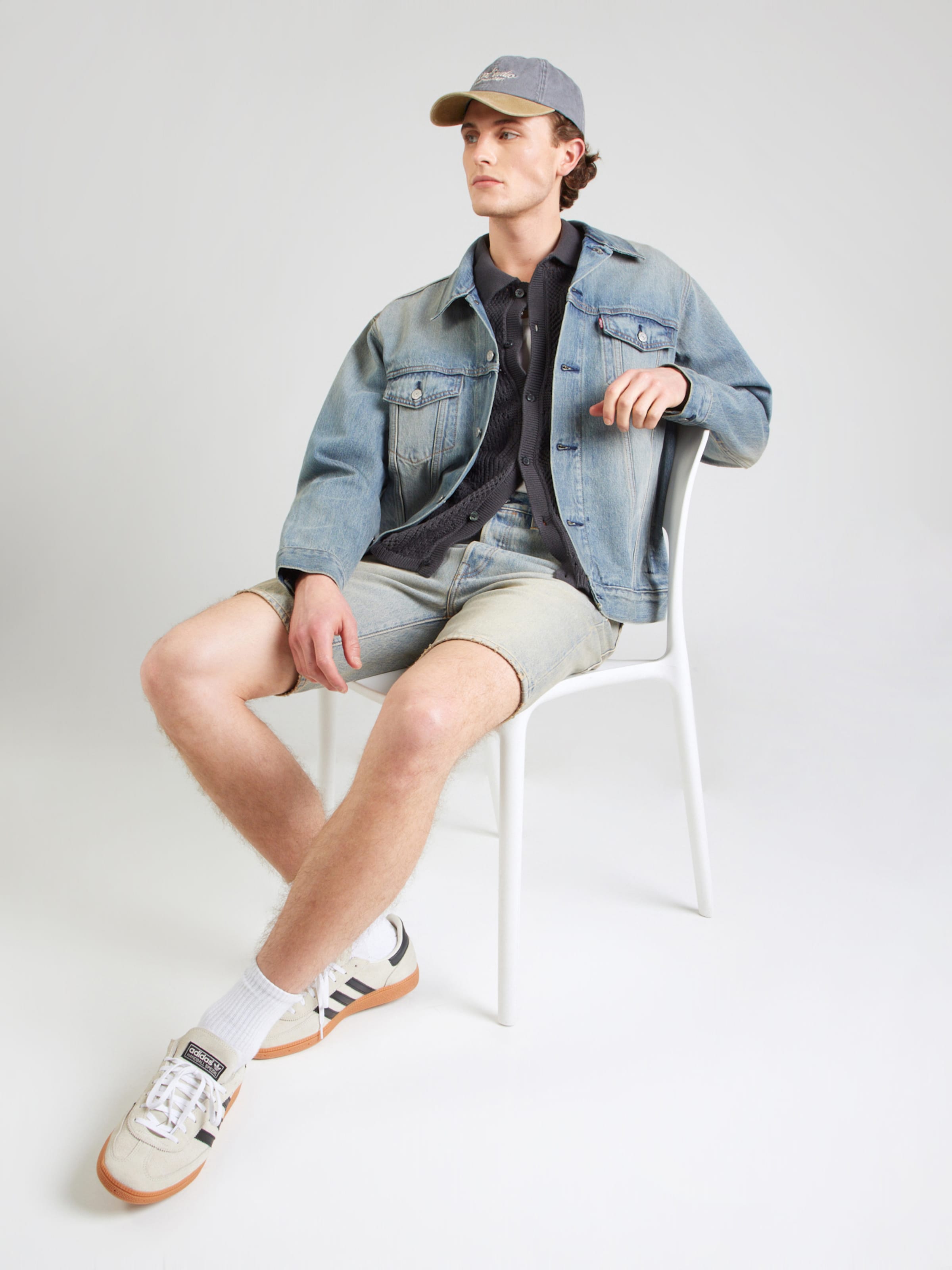 LEVI'S  Куртка для межсезонья 'Relaxed Type III Trucker Jacket' в синем дениме — фото 4