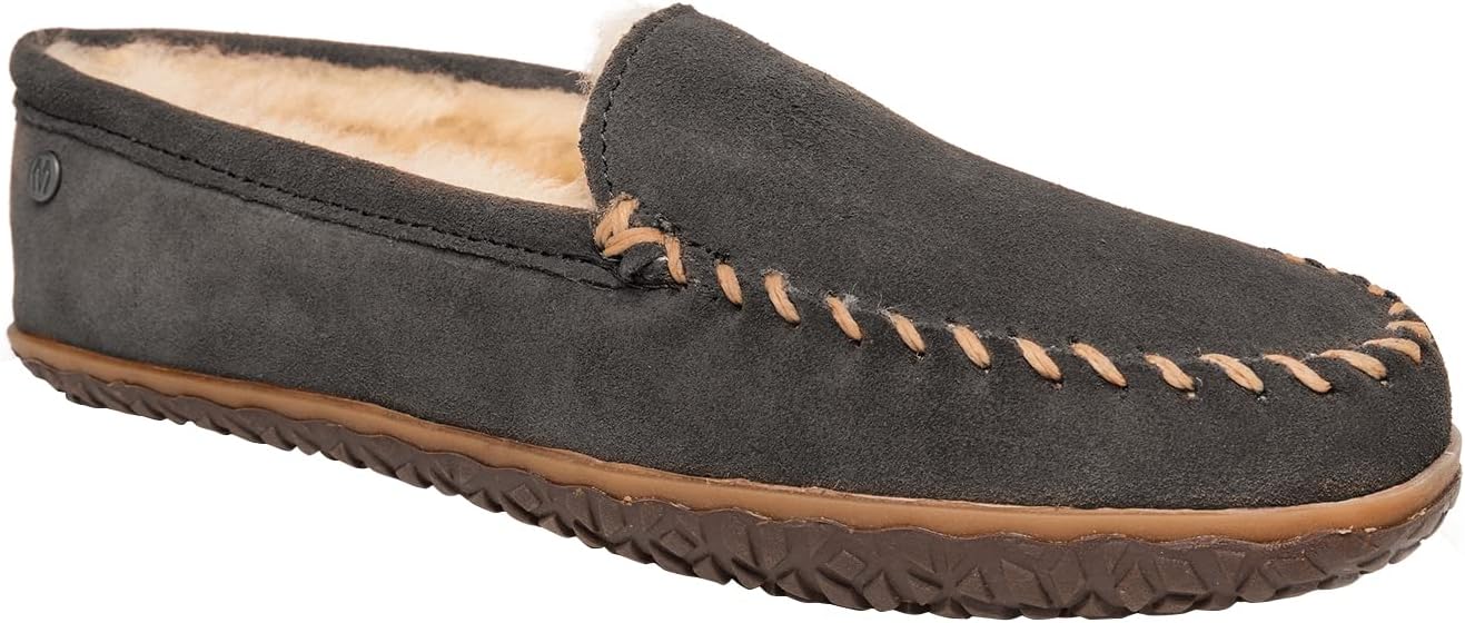 

Мужские замшевые мокасины Minnetonka Tobie с меховой подкладкой из овчины и прочной подошвой для дома и улицы, Charcoal