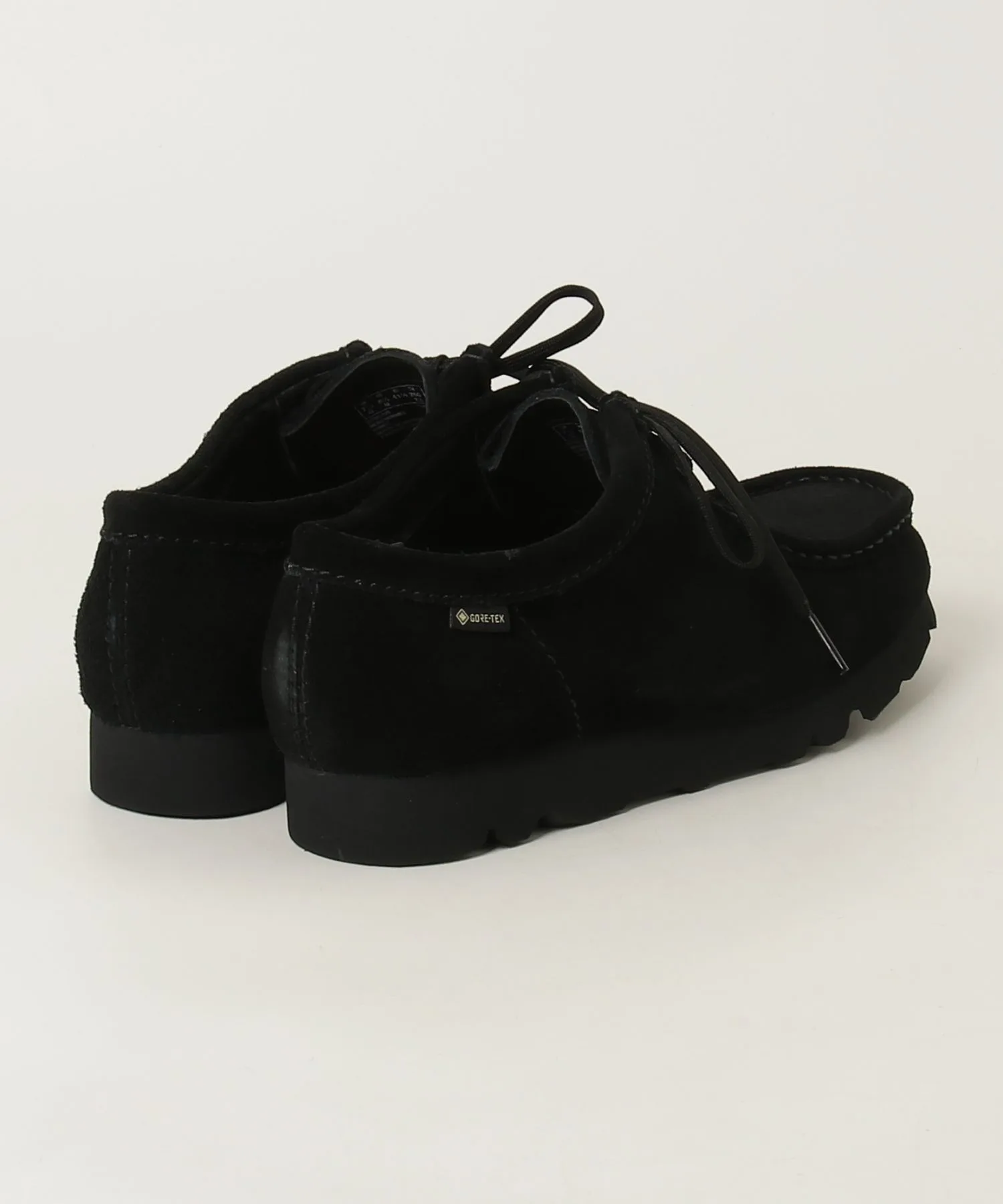 Мужские ботинки с мембраной Gore-Tex Clarks WallabeeGTX черные — фото 2