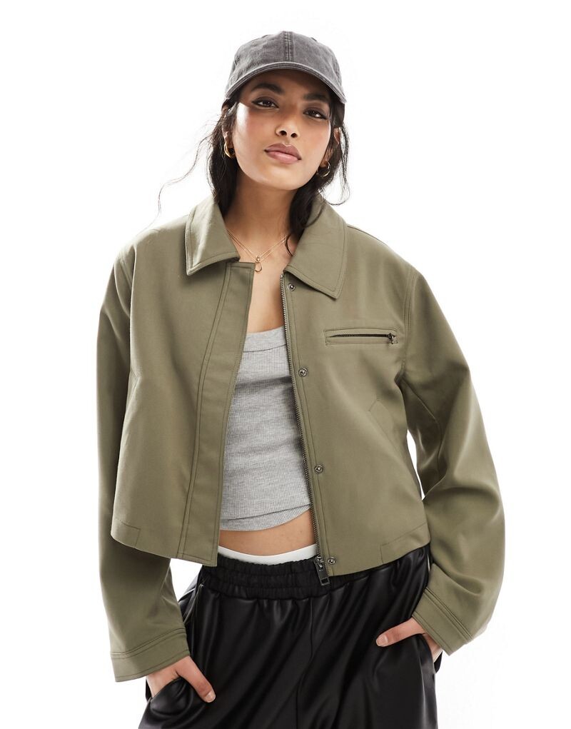 

Скроенная куртка цвета хаки с верхним воротником ASOS DESIGN