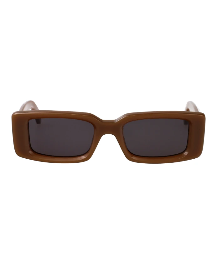 

Солнцезащитные очки Arthur для стильного образа Off White, коричневый