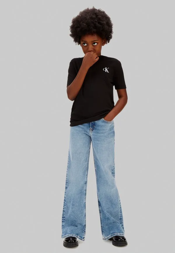 Футболка с монологотипом на груди, базовая футболка Calvin Klein Jeans, Black — фото 2