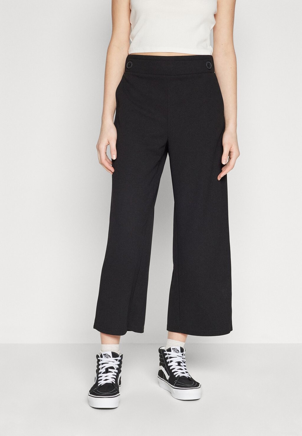 

Брюки Vmliva Wide 7/8 Pant Vero Moda, черный